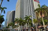 As the CBD has "Manhattanized" along with the Greater Downtown area, a phenomenon known as the "Biscayne Wall" has emerged.