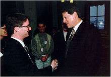 David Nelson shaking hands with U.S. Vice President Al Gore