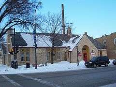 De Pere Public Library