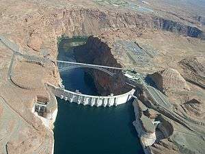Aerial view of Glen Canyon Dam from upstream
