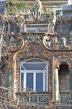 Immeuble art nouveau de Jules Lavirotte à Paris (5510062873).jpg