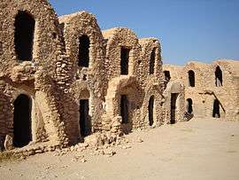 stone houses in Ksar Hadadda