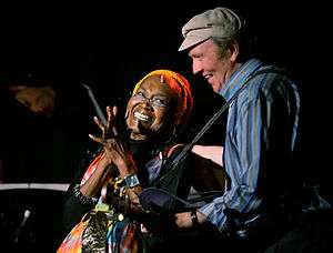 Odetta and Liam Clancy of The Clancy Brothers.