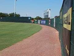 Outfield warning track from the right field line