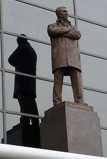 Sir Alex Ferguson statue at Old Trafford.jpg