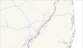 A map showing major highways in the greater Philadelphia area. US 130 runs southwest to northeast along the New Jersey side of the New Jersey-Pennsylvania border before heading into the interior of New Jersey.