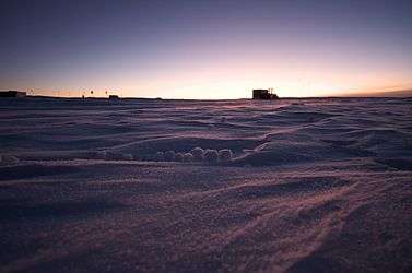 Yukimarimo south pole winter 2008.jpg